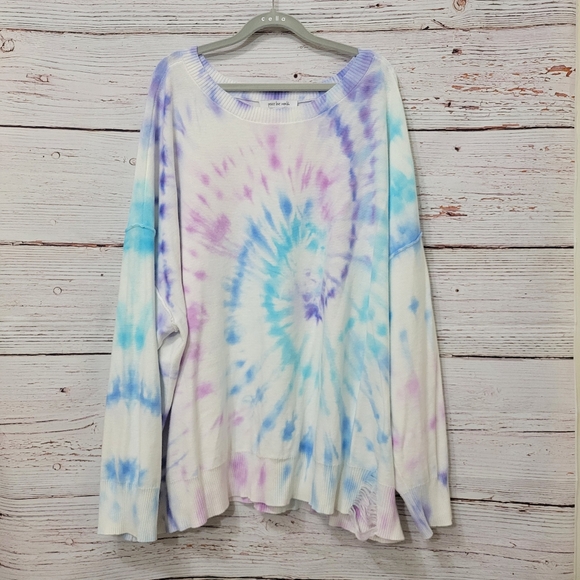 #005 Peace Love World Gem Tie-Dye Sweater - Picture 3 of 11